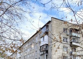 Продается двухкомнатная квартира, 39.1 м2, Пермь, Петропавловская улица, 103