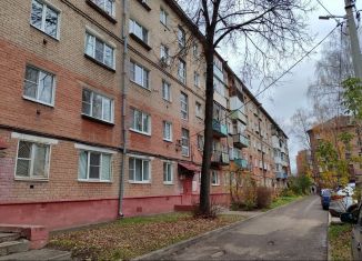 Продаю 2-ком. квартиру, 42 м2, Ярославль, улица Павлова, 33