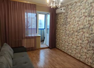 Сдам в аренду 1-ком. квартиру, 35 м2, Самара, Осетинская улица, 9