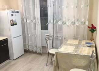 Сдается в аренду 1-ком. квартира, 35 м2, Самара, улица Гая, метро Московская