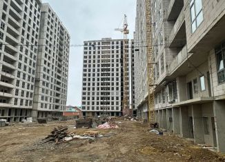 Продается 3-комнатная квартира, 118.6 м2, Махачкала, улица Перова, 13Б