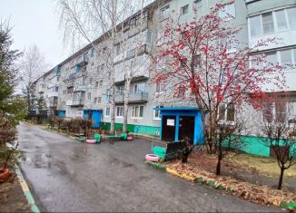 Продам 3-комнатную квартиру, 70.8 м2, Калачинск, Строительная улица, 5