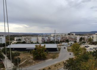 Продажа 4-ком. квартиры, 71.6 м2, Бахчисарай, Советская улица, 12