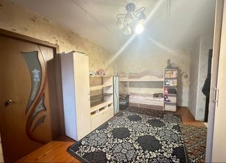 Продаю 2-ком. квартиру, 43 м2, Берёзовский, улица Толбухина, 3А