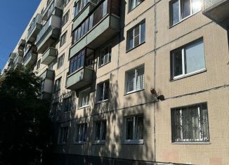 Продается многокомнатная квартира, 123.4 м2, Санкт-Петербург, Комендантский проспект, 18, метро Комендантский проспект