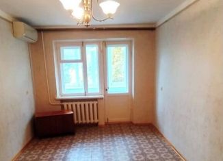 Продаю 1-ком. квартиру, 29 м2, Таганрог, улица Чехова, 271В