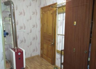 Сдается 1-ком. квартира, 37 м2, Армавир, улица Красных Партизан, 93