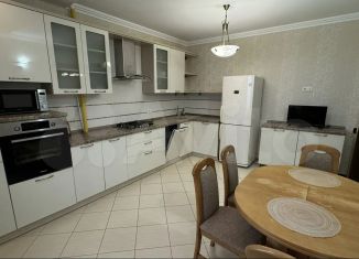 Аренда 2-комнатной квартиры, 80 м2, Симферополь, Смольная улица, 25Б