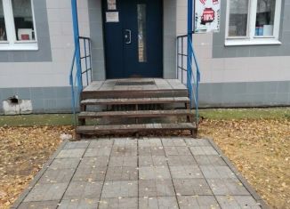 Торговая площадь на продажу, 65.9 м2, Кирово-Чепецк, проспект Мира, 43