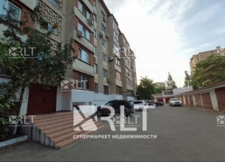 Продаю 5-комнатную квартиру, 165 м2, Дагестан, улица Аскерханова, 5Г