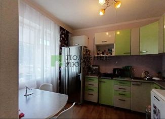 Продажа 3-ком. квартиры, 65.4 м2, Хабаровский край, Краснореченская улица, 181А