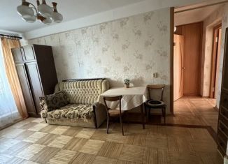 Сдаю трехкомнатную квартиру, 59 м2, Санкт-Петербург, улица Добровольцев, 6, метро Проспект Ветеранов