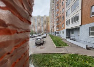 Продам квартиру студию, 30.3 м2, Москва, Синявинская улица, 11к4, Молжаниновский район