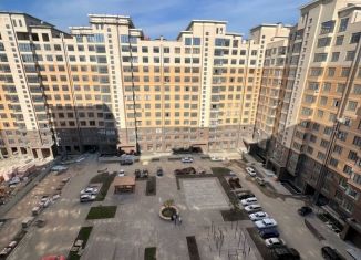 Продам 3-ком. квартиру, 96 м2, Махачкала, Маковая улица, 2к3, Ленинский район