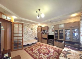 Продам 1-комнатную квартиру, 31 м2, Владимир, улица Асаткина, 20