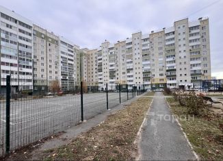 3-ком. квартира в аренду, 72 м2, Челябинск, улица Петра Сумина