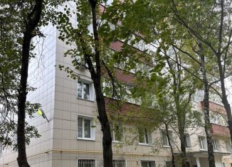 Продаю 2-ком. квартиру, 40 м2, Москва, метро Академическая, Большая Черёмушкинская улица, 10к1