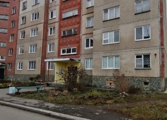 Продается однокомнатная квартира, 30.3 м2, Новоуральск, Октябрьская улица, 5