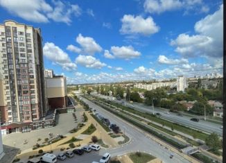 Продажа 3-комнатной квартиры, 78.6 м2, село Мирное, улица Крымской Весны, 1к1