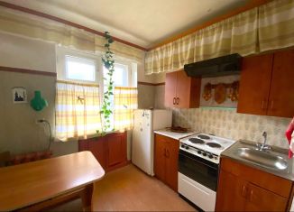 Продажа 2-комнатной квартиры, 44 м2, Карелия, улица Мира, 5