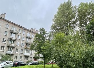 Сдается в аренду 2-комнатная квартира, 43.3 м2, Санкт-Петербург, улица Васи Алексеева, 17, муниципальный округ Автово