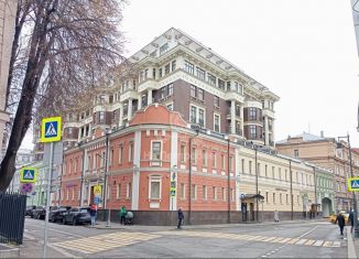 Продам трехкомнатную квартиру, 138 м2, Москва, улица Малая Полянка, 2