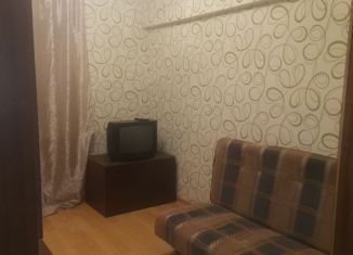 3-комнатная квартира в аренду, 56 м2, Москва, Борисовская улица, 21