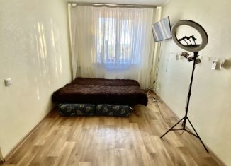 Продам 2-комнатную квартиру, 53.6 м2, Крым, улица Беспалова, 154