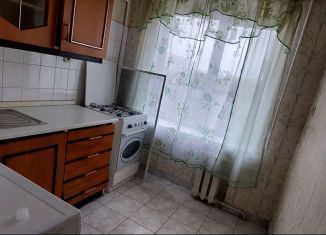 Сдается двухкомнатная квартира, 43 м2, Астраханская область, улица Савушкина, 46