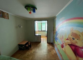 Продажа 3-комнатной квартиры, 63 м2, посёлок городского типа Комсомольское, Светлая улица, 29