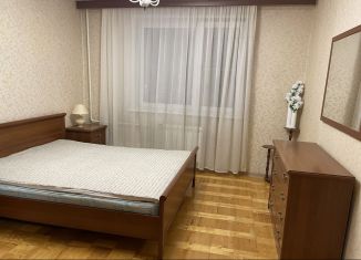 Сдается в аренду 2-комнатная квартира, 55 м2, Москва, Лукинская улица, 9, метро Рассказовка