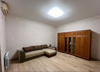 Сдача в аренду двухкомнатной квартиры, 52 м2, Симферополь, Севастопольская улица, 10