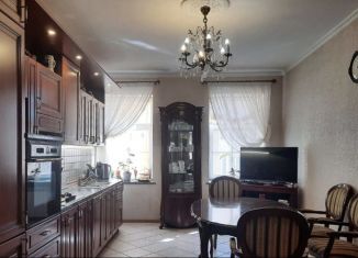 Продается 3-комнатная квартира, 131.3 м2, Санкт-Петербург, Большая Разночинная улица, 3, муниципальный округ Петровский