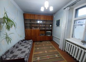 Продам двухкомнатную квартиру, 46 м2, Кировская область, улица Карла Маркса, 42