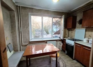 Продаю трехкомнатную квартиру, 70 м2, Новокубанск