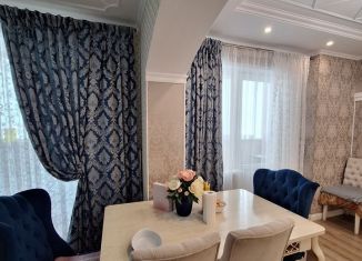 Продаю трехкомнатную квартиру, 86 м2, поселок Дубовое, Лунная улица, 7А