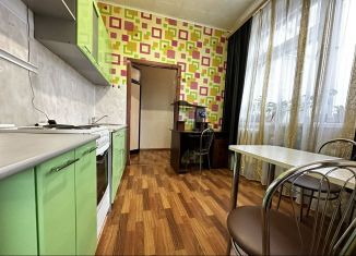 Продам 1-комнатную квартиру, 35.2 м2, Калужская область, Школьная улица, 2