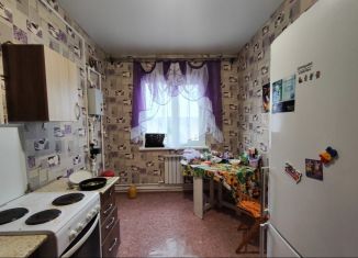Продается 2-ком. квартира, 44.6 м2, село Киргиз-Мияки, Школьный переулок