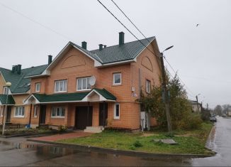 4-комнатная квартира на продажу, 158 м2, Старица, улица Чернозерского, 1Б