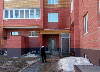 Продам двухкомнатную квартиру, 73.2 м2, Йошкар-Ола, Комсомольская улица, 86, микрорайон Оршанский