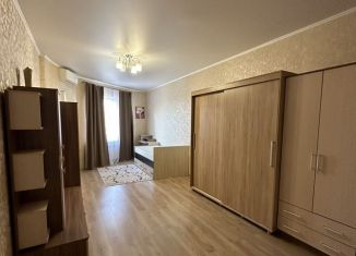 Продается 1-комнатная квартира, 57.4 м2, Семикаракорск, улица Королёва, 5Ак2
