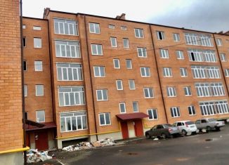 Трехкомнатная квартира на продажу, 103 м2, село Михайловское, улица Строителей