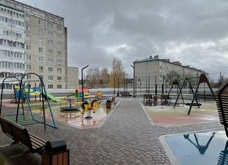 Продается 2-комнатная квартира, 50 м2, Йошкар-Ола, улица Прохорова, 48В, микрорайон 9В