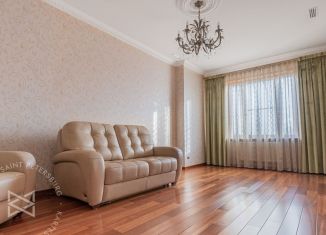 Продам однокомнатную квартиру, 72 м2, Санкт-Петербург, Новочеркасский проспект, 33к3