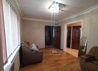 Продается 2-комнатная квартира, 40 м2, Грозный, улица Субры Кишиевой, 55, 2-й микрорайон