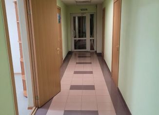 Сдам в аренду офис, 200 м2, Омск, улица Дмитриева, 15