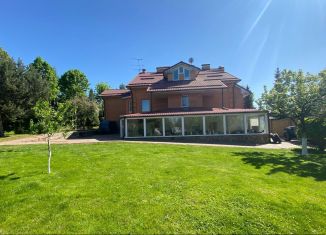 Продажа коттеджа, 700 м2, деревня Калчуга