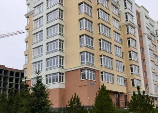 Продаю 3-ком. квартиру, 73.8 м2, Кемерово, Рудничный район