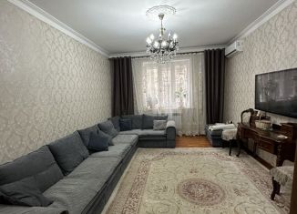 Продаю 2-комнатную квартиру, 75.5 м2, посёлок городского типа Семендер, проспект Казбекова, 117