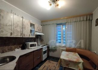 Сдается в аренду квартира студия, 30 м2, Тобольск, ЖК Яркий, 15-й микрорайон, 18